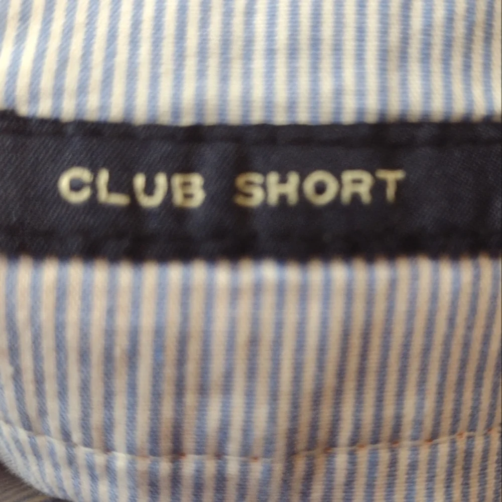 J.Crew Men's Coral Shorts Flat Front Size (32.W)